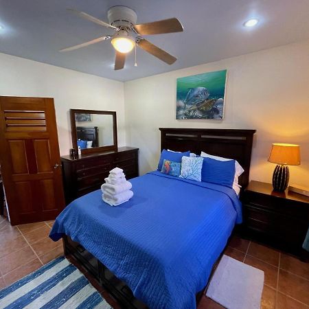 Pura Vida Inn Кайе Колкер Екстериор снимка